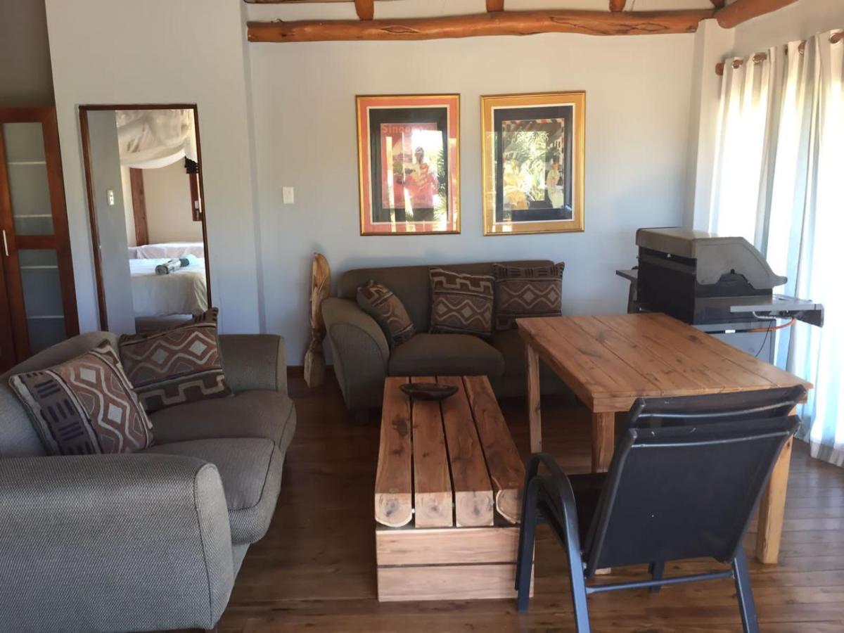 Eclectic Beach Retreat Cabo Nhamua Bagian luar foto