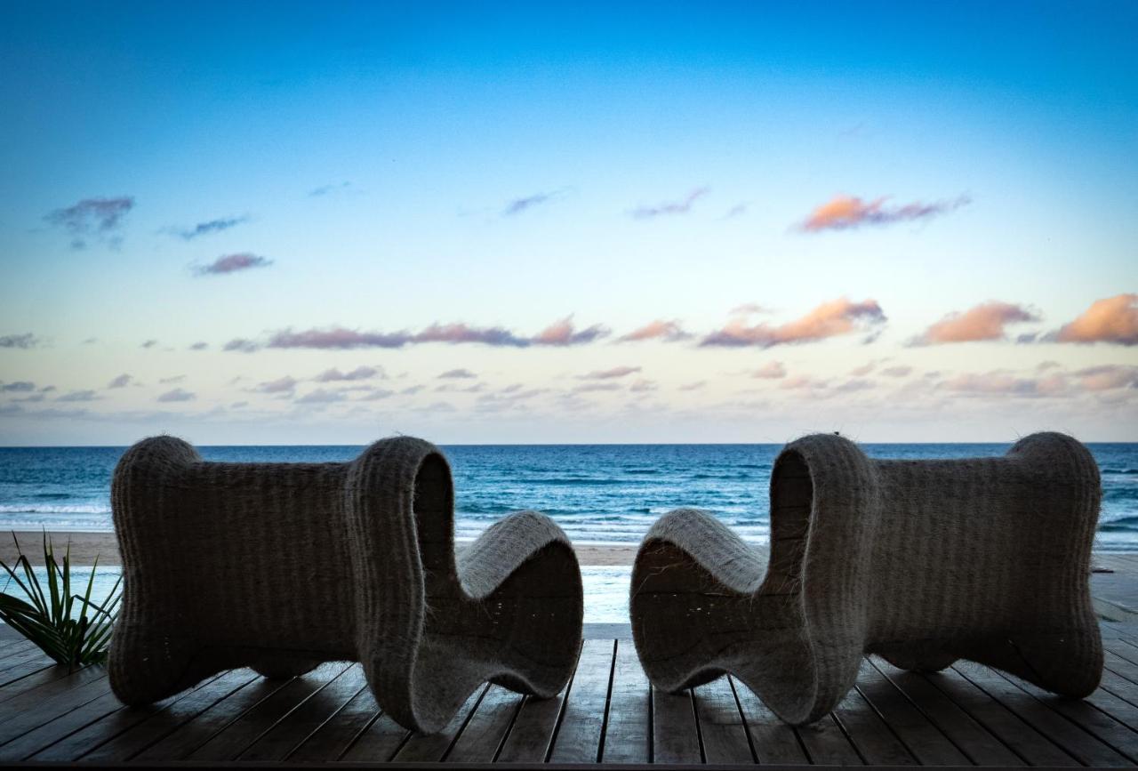 Eclectic Beach Retreat Cabo Nhamua Bagian luar foto